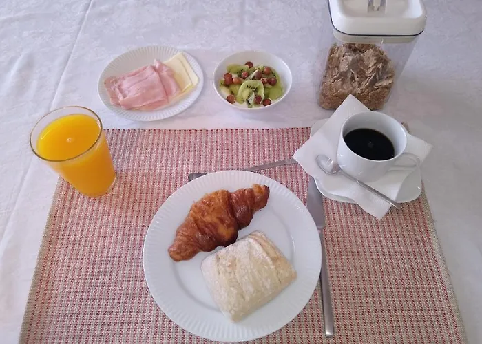 Проживание в семье Areias Sunset *